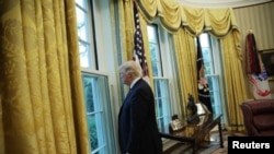 Luego de anunciar que consideró retirar a EE.UU. del TLCAN, Trump aseguró que después de conversar con sus homólogos de México y Canadá ha decidido renegociar el tratado.
