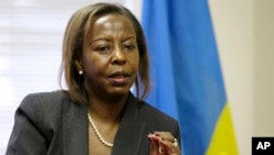  Waziri Louise Mushikiwabo