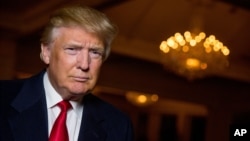 "Tenemos que encontrar una manera. No podemos vivir así", señaló Trump, indicando que el peligro solo se hará cada vez peor si Estados Unidos no actúa.